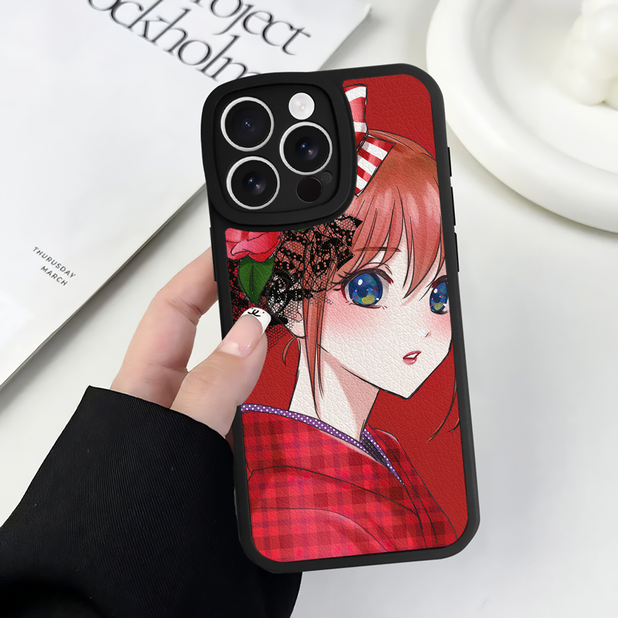 （画像用） ぎんたま 坂田銀時（さかたぎんとき） 神楽 志村新八（しむら しんぱち） GINTAMA Sakata Gintoki Kagura Shimura Shinpachi 【iPhone 16シリーズ対応】シリコンスマホケース（レザー調） 材質：シリコン